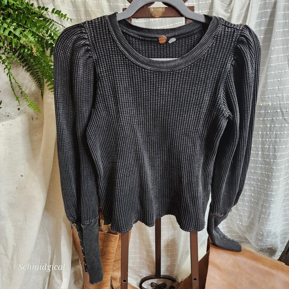 Free People FP One Waffle Knit Thermal Puff Sleeve Button Cuff Top Black Large